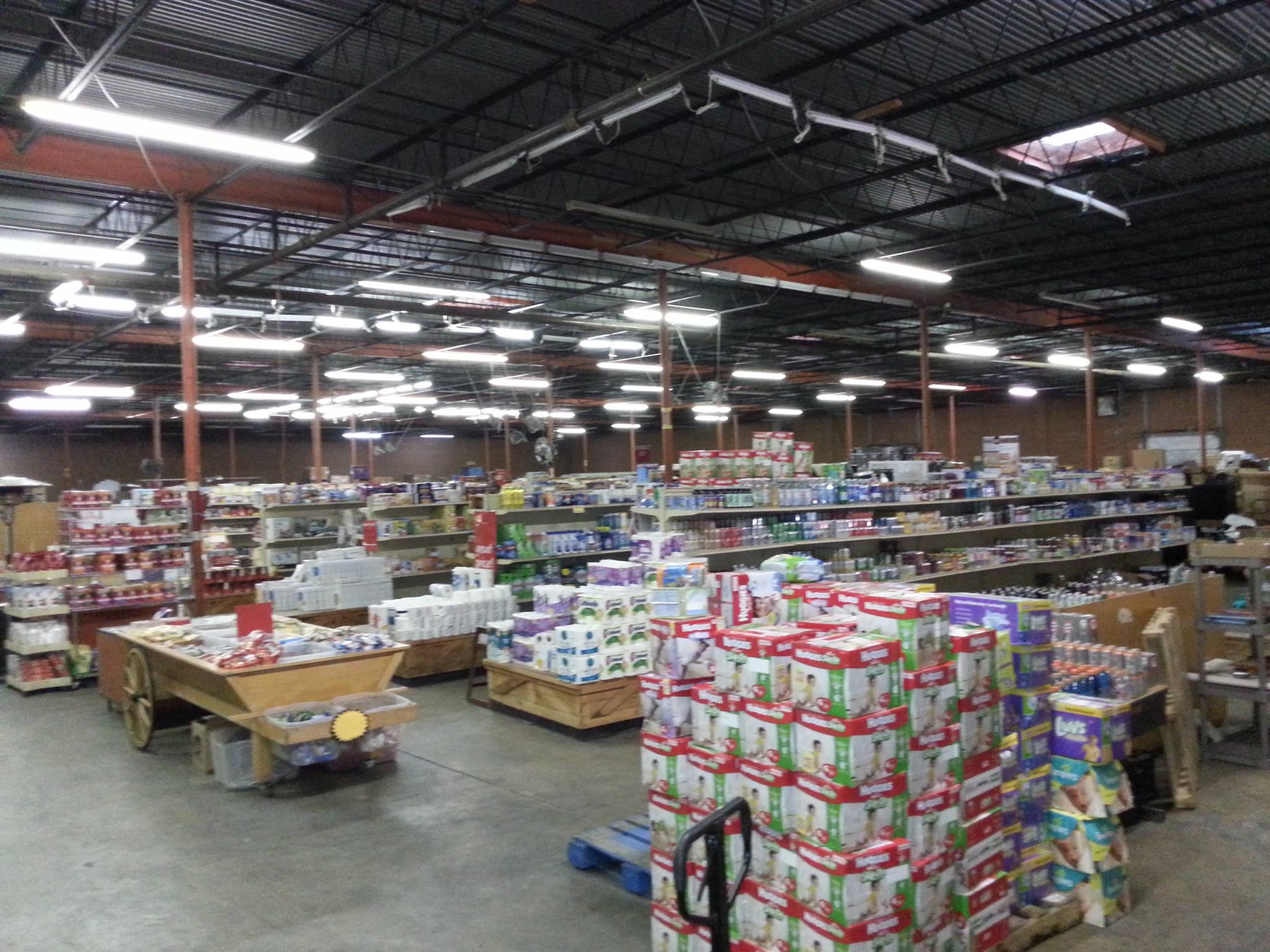 bargain max warehouse store